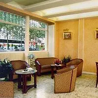 Avenir Montmartre Hotel