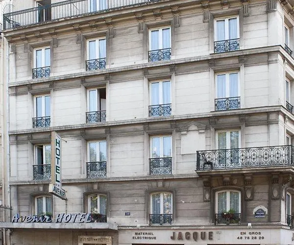 Avenir Montmartre 2*