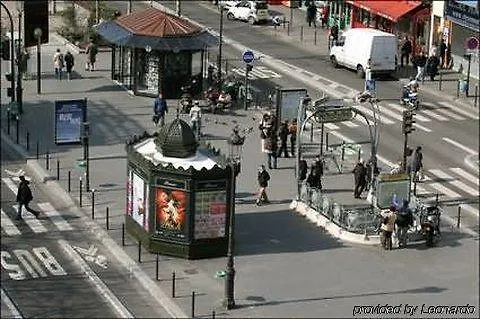 Avenir Montmartre Отель Париж