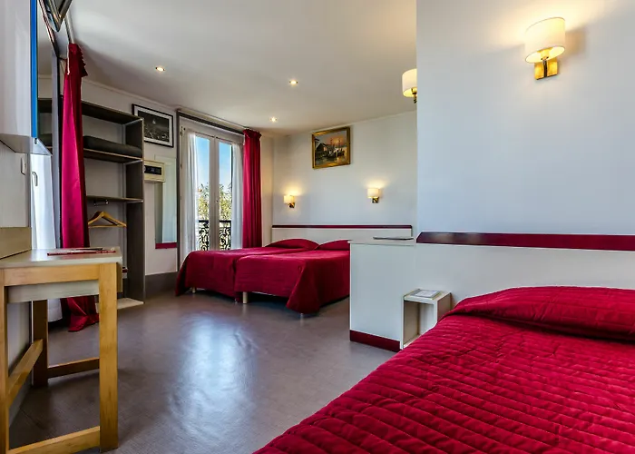 Avenir Montmartre Отель
