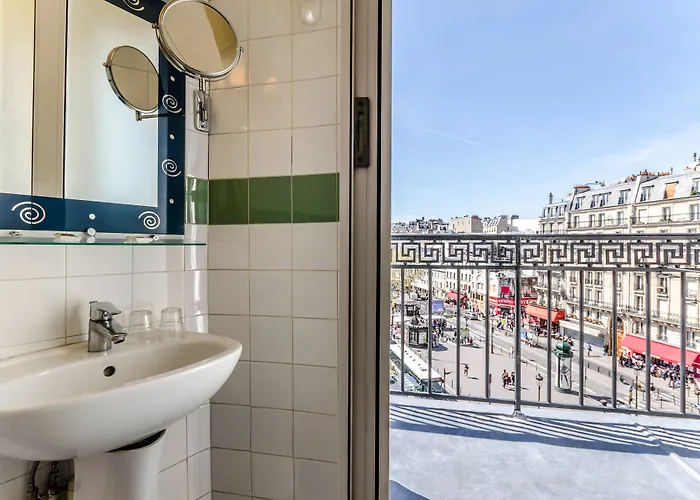 Avenir Montmartre Отель