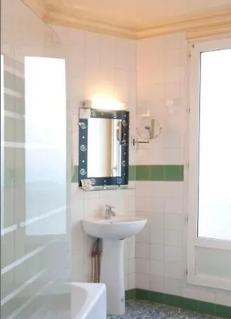 Avenir Montmartre Paříž